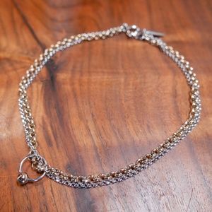 Justine Clenquet Nicky Choker